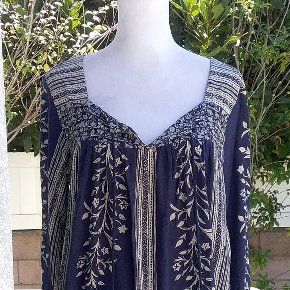 Lucky Brand Women's Top Size Med Blue White Boho Printed Peasant Long Sleeve - Picture 4 of 7